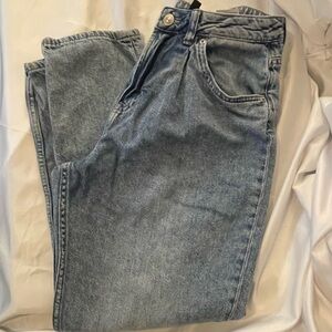 Divided size 6 jeans